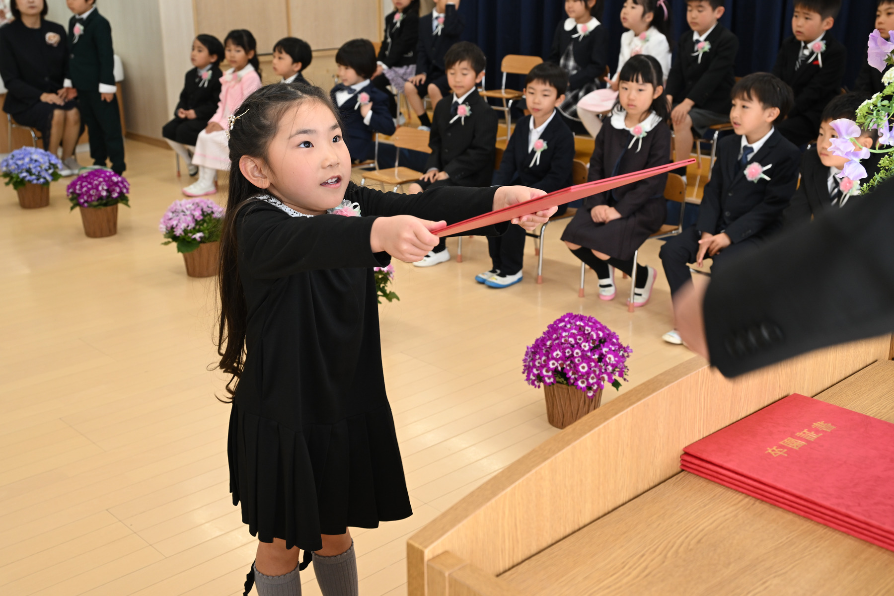 3月　卒園式・お別れ会・ひなまつり誕生会